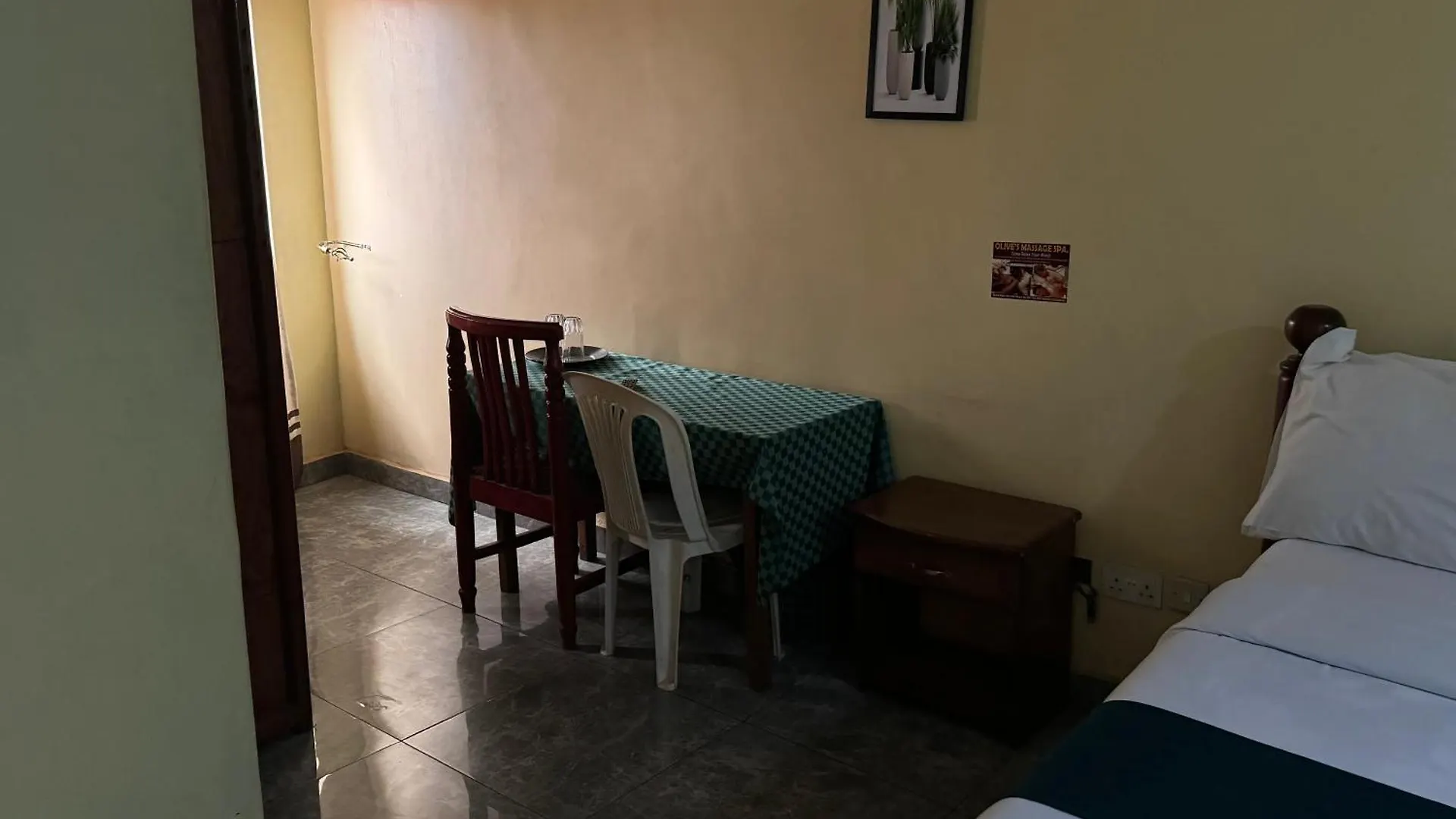 Vaperse Hotel Wandegeya Kampala 3*,  Uganda