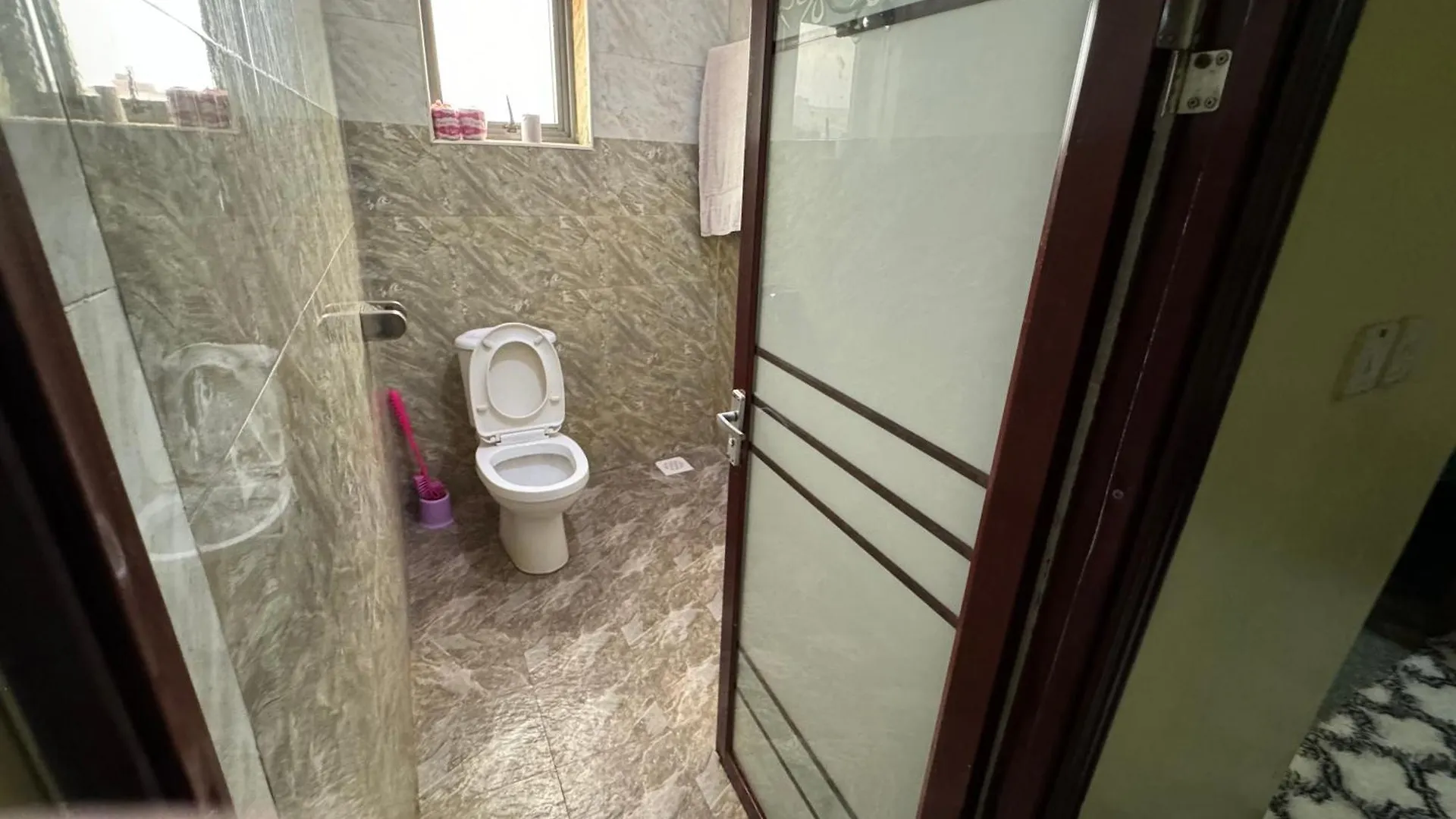 Vaperse Hotel Wandegeya Kampala