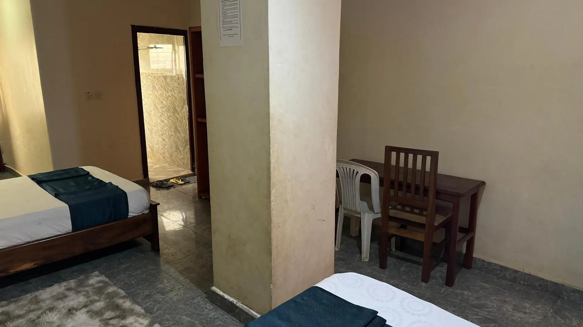 Vaperse Hotel Wandegeya Kampala